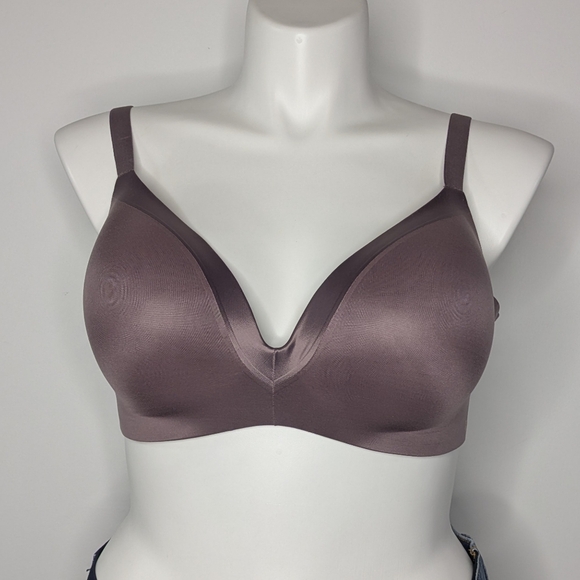 Victoria's Secret Perfect Shape Purple Satin Finish Wireless Padded Bra 38DD - Picture 1 of 8